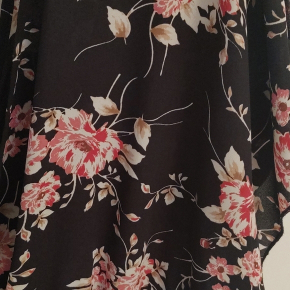 Torrid blouse - Picture 2 of 2